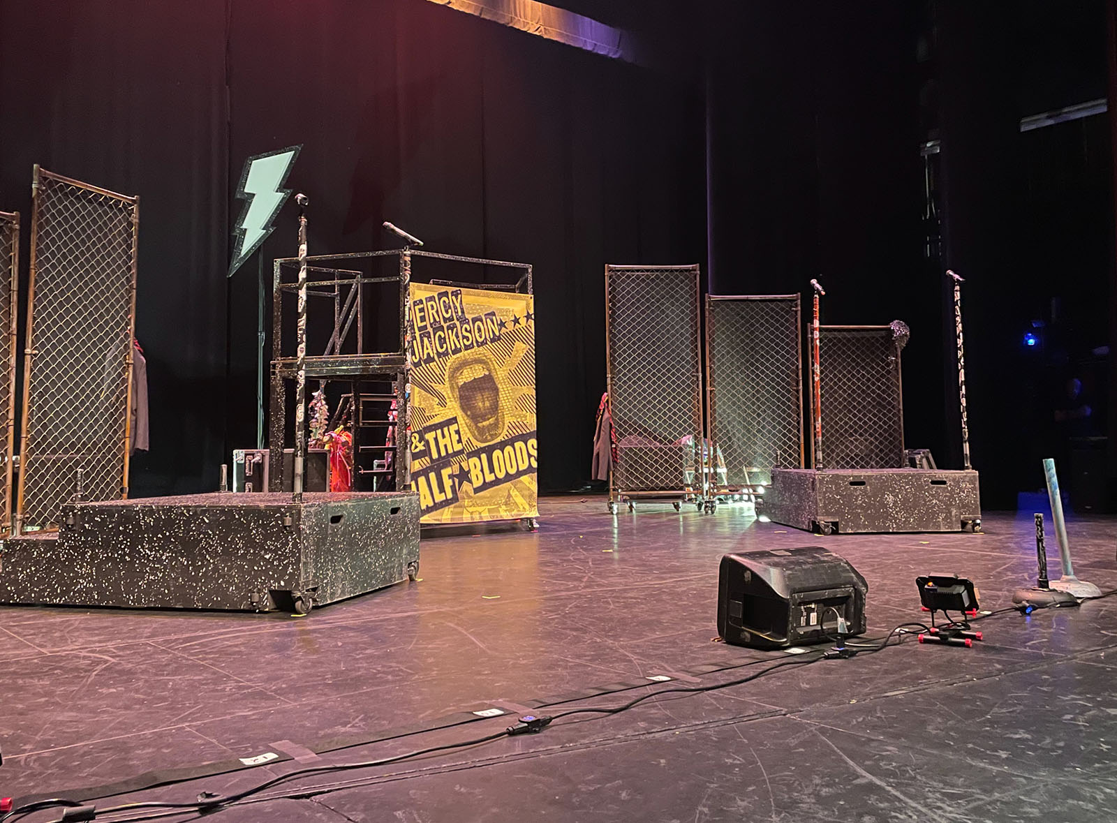 Lightning 3 News, Sports, Jobs Post Journal